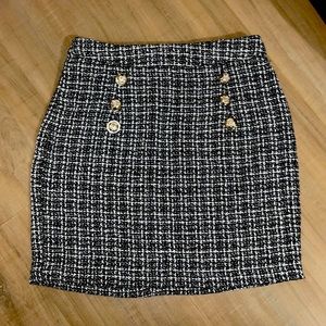 Good quality and thick material. No stretch. Never worn.